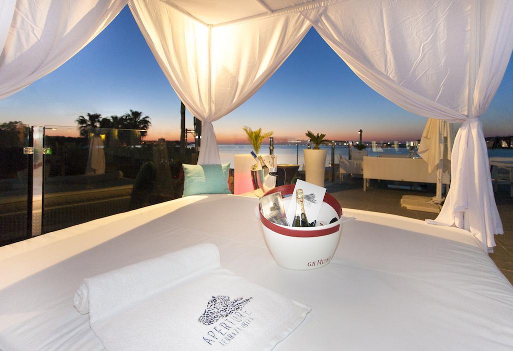 Typic Marina Playa - Adults Only Aparthotel San Antonio  Eksteriør bilde
